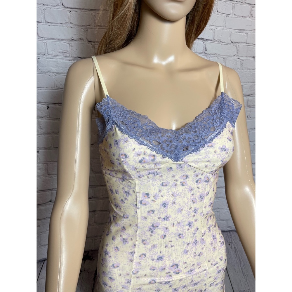 Sold - NWT New Free People Lace-Trim Floral Slip Dress Size XS - Picture 3 of 11